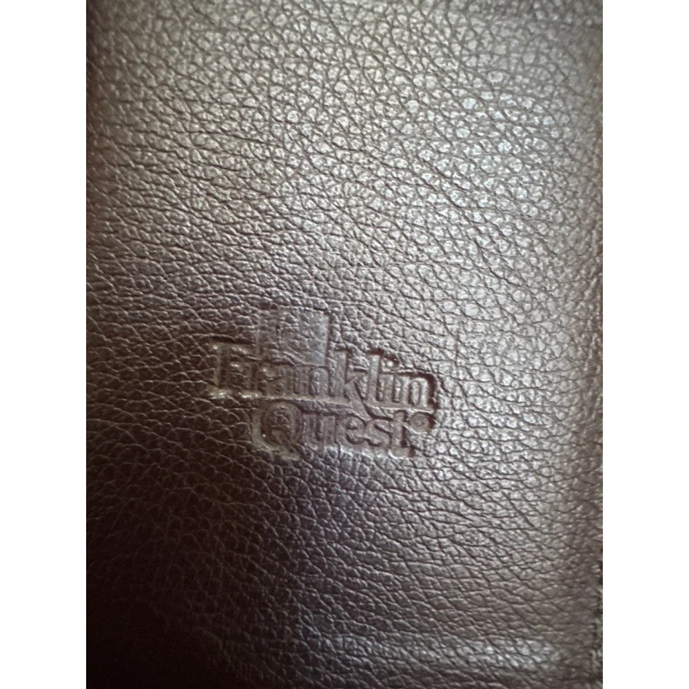 Franklin Quest Burgundy Top Grain Leather Zippered 7-Ring Day Planner 15478 USA